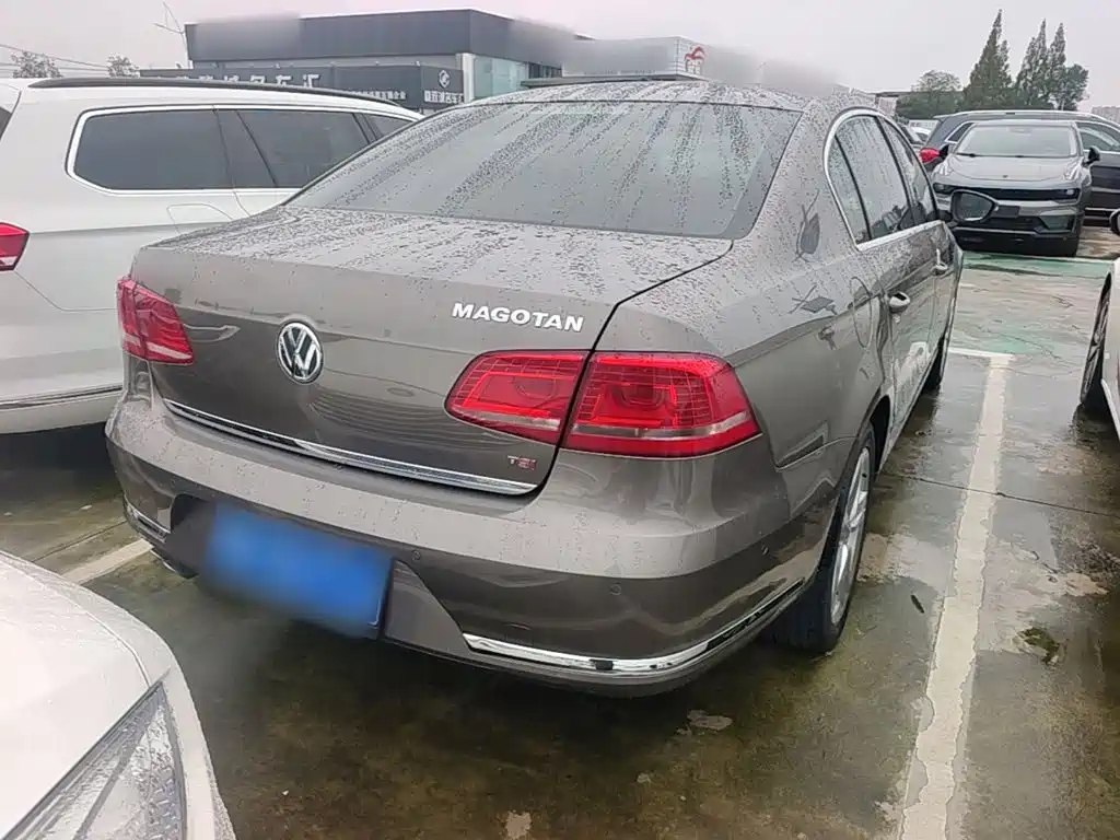 Volkswagen Magotan — миниатюра 6