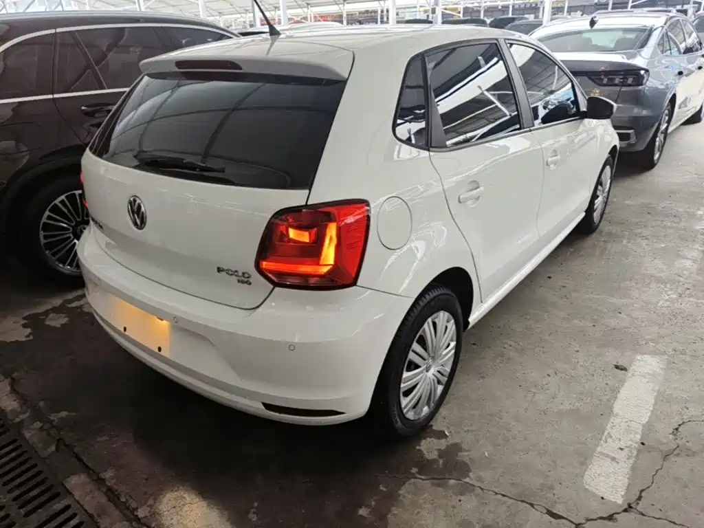 Volkswagen Polo — миниатюра 7