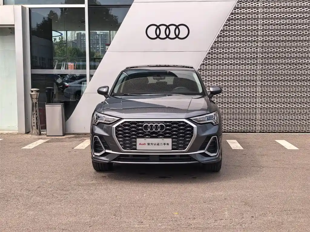 Audi Q3 Sportback — миниатюра 2