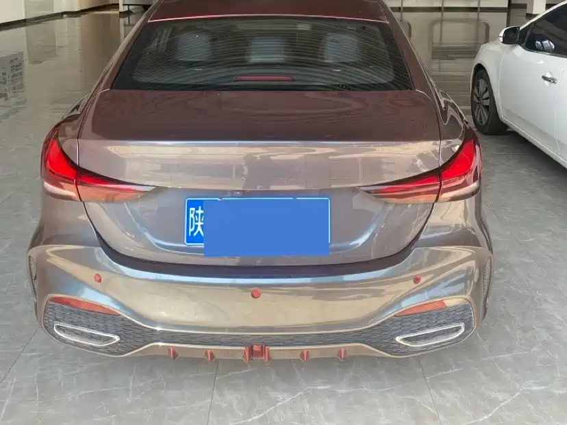 MG MG5 — миниатюра 4