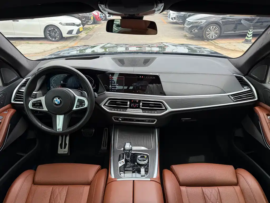 BMW X7 2022 xDrive40i Premium M Sport