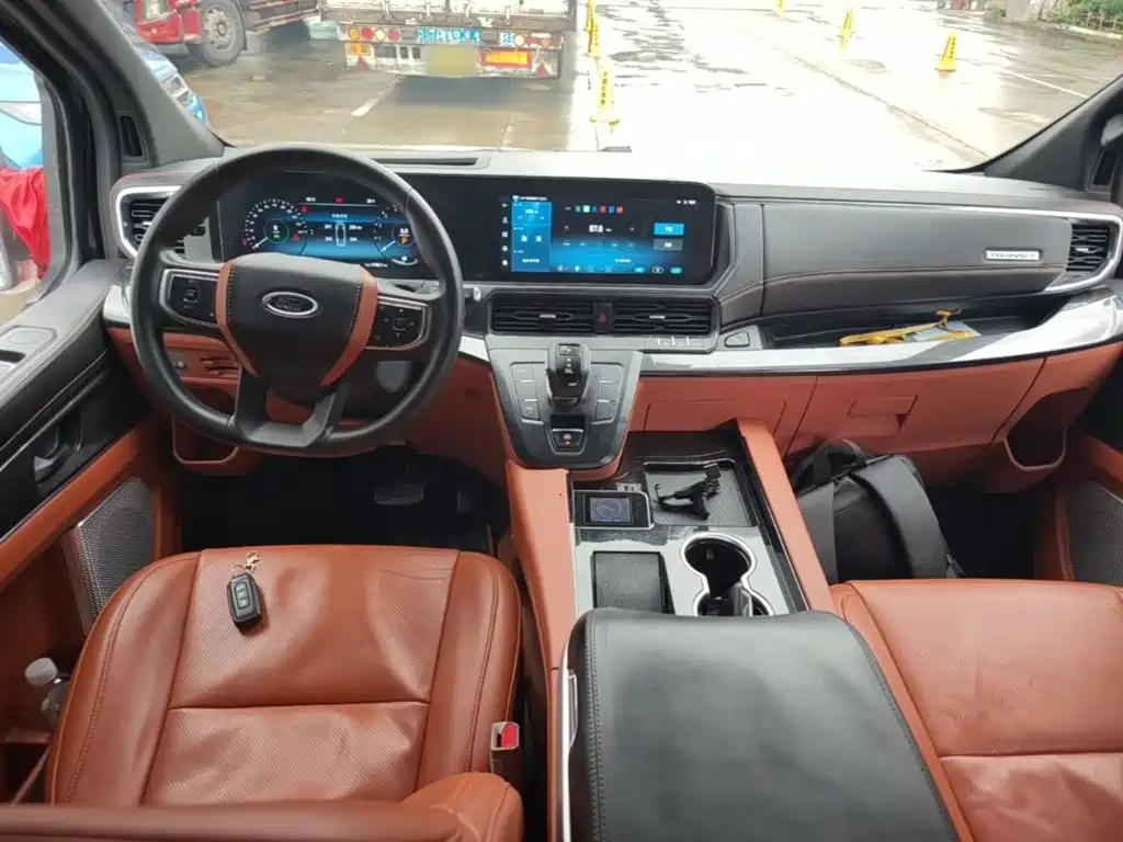 Ford Transit 2023 2.0T AT 7/8/9 мест