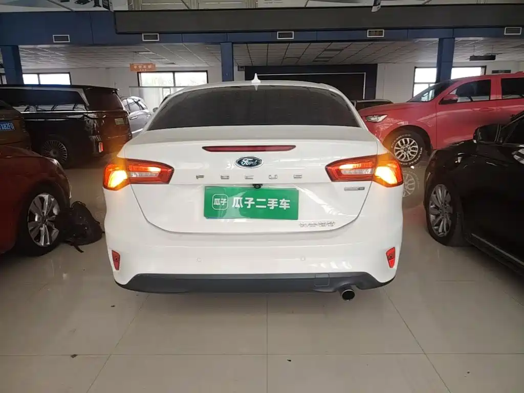 Ford Focus — миниатюра 6