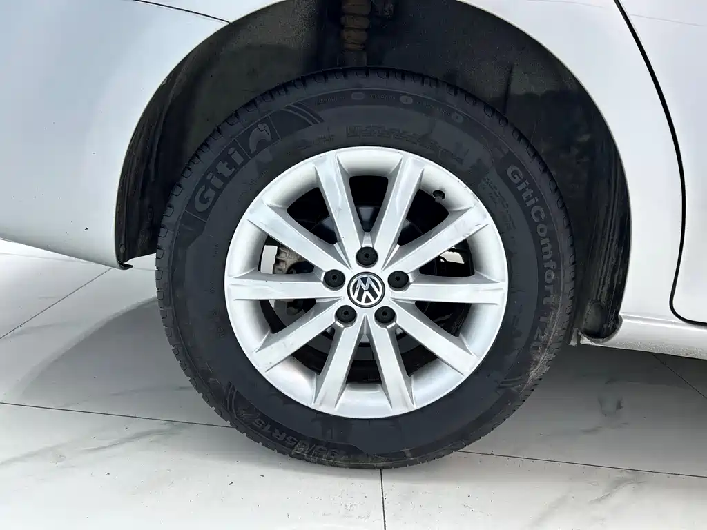 Volkswagen Bora — миниатюра 25