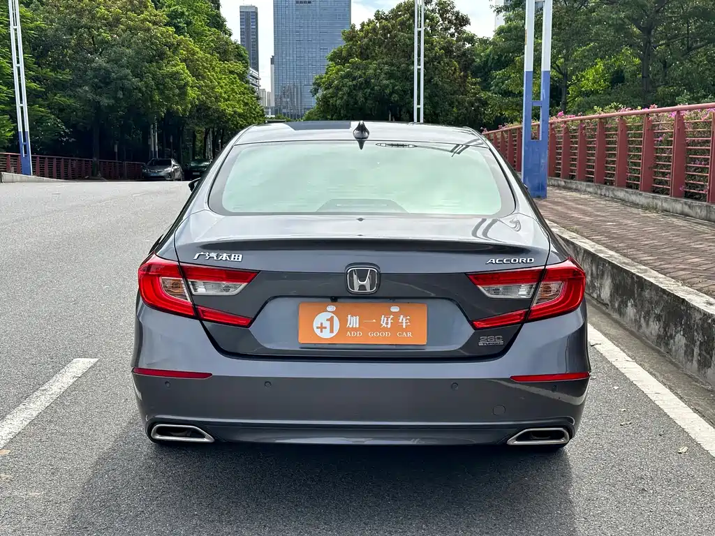 Honda Accord — миниатюра 4