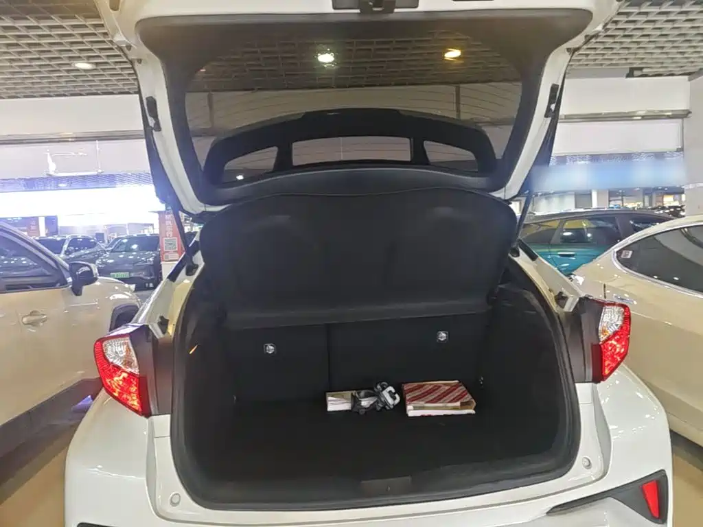 Toyota IZOA EV — миниатюра 19