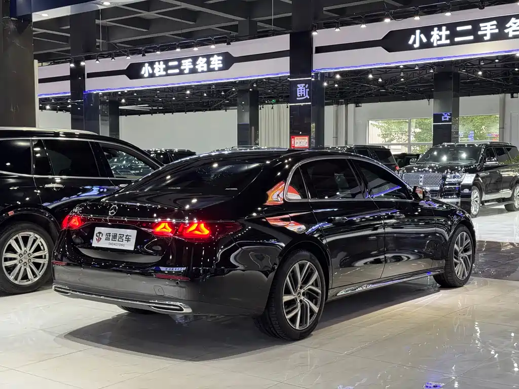 Mercedes-Benz E-Class E 2024 E 300 L Fashion