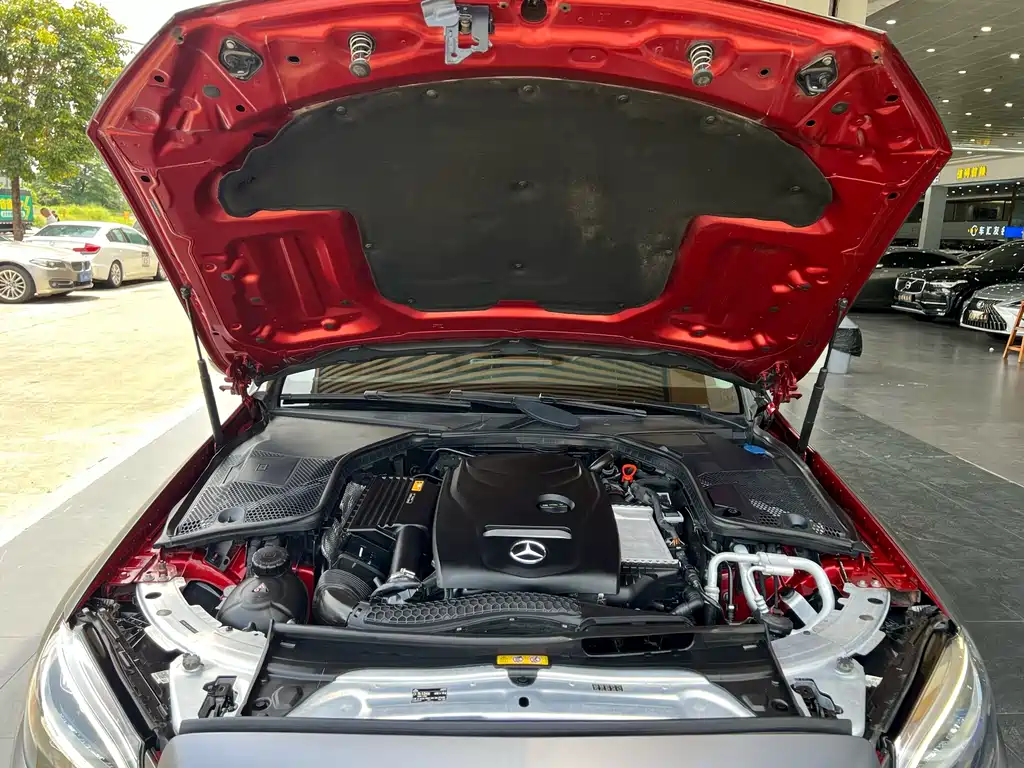 Mercedes-Benz C-Class — миниатюра 15
