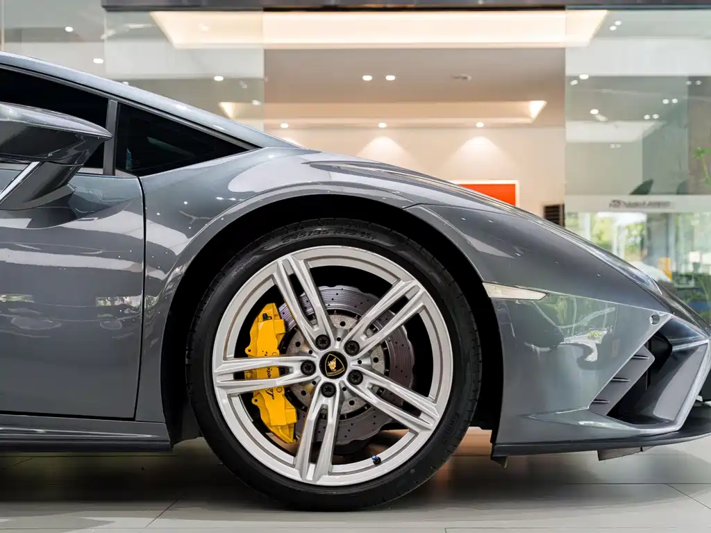 Lamborghini Huracán — миниатюра 19