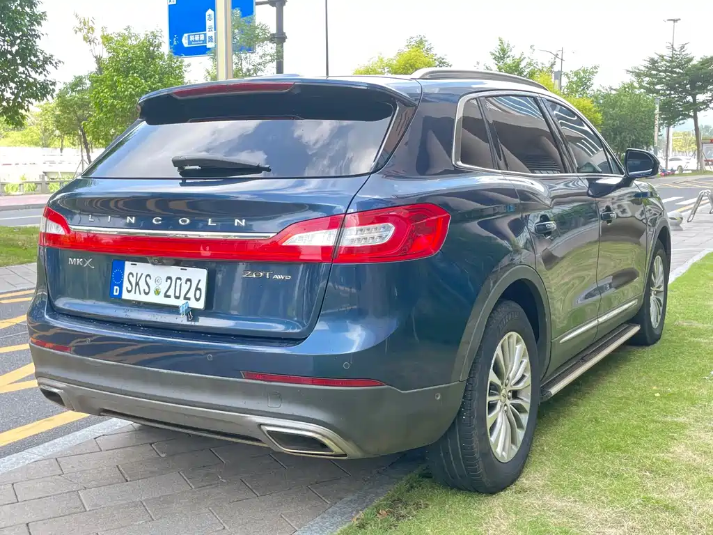 Lincoln MKX — миниатюра 5
