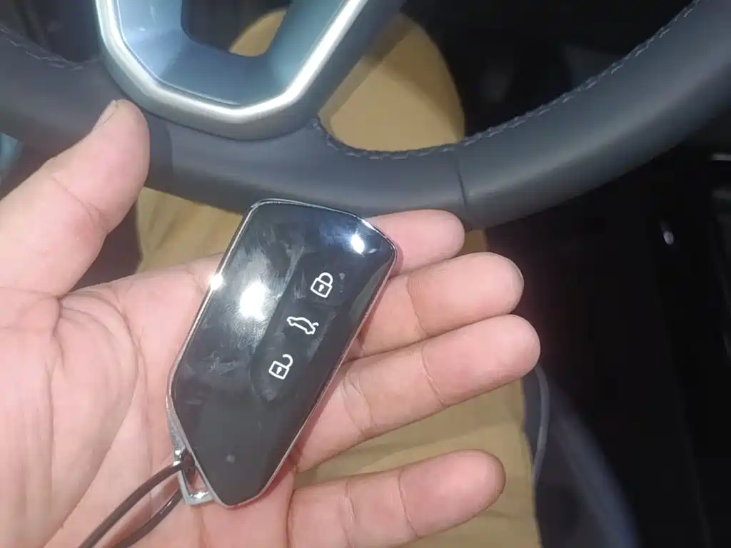 Volkswagen ID.4 X — миниатюра 13