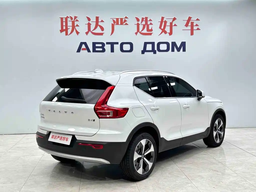 Volvo XC40 — миниатюра 6