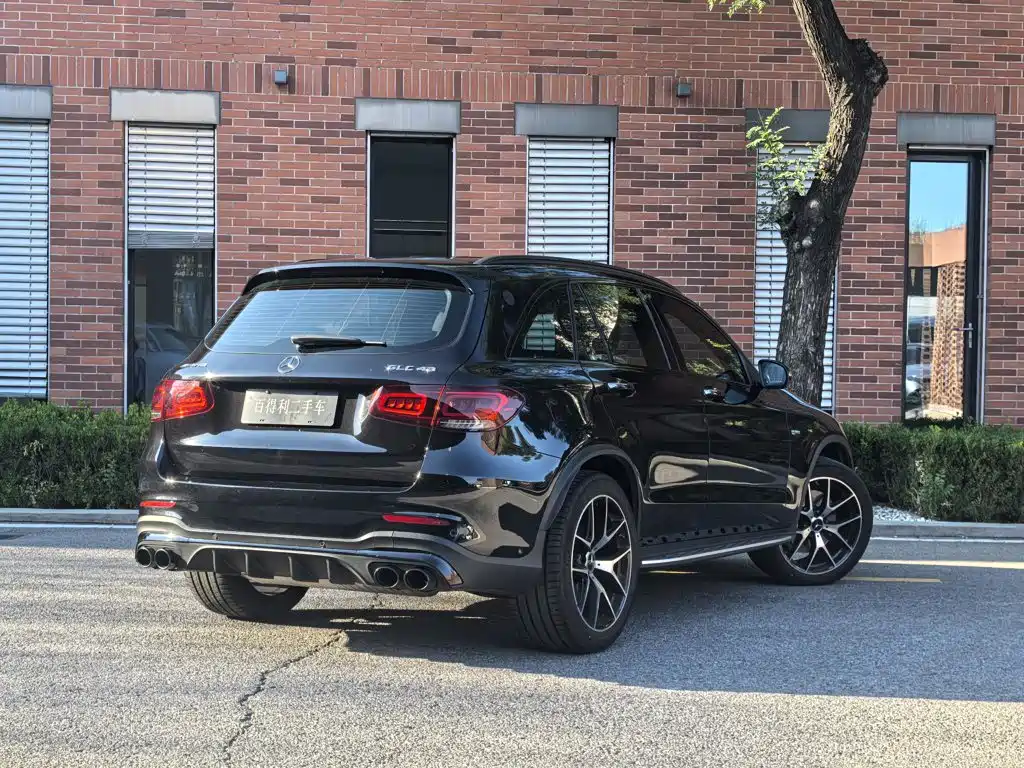 Mercedes-Benz GLC AMG — миниатюра 3