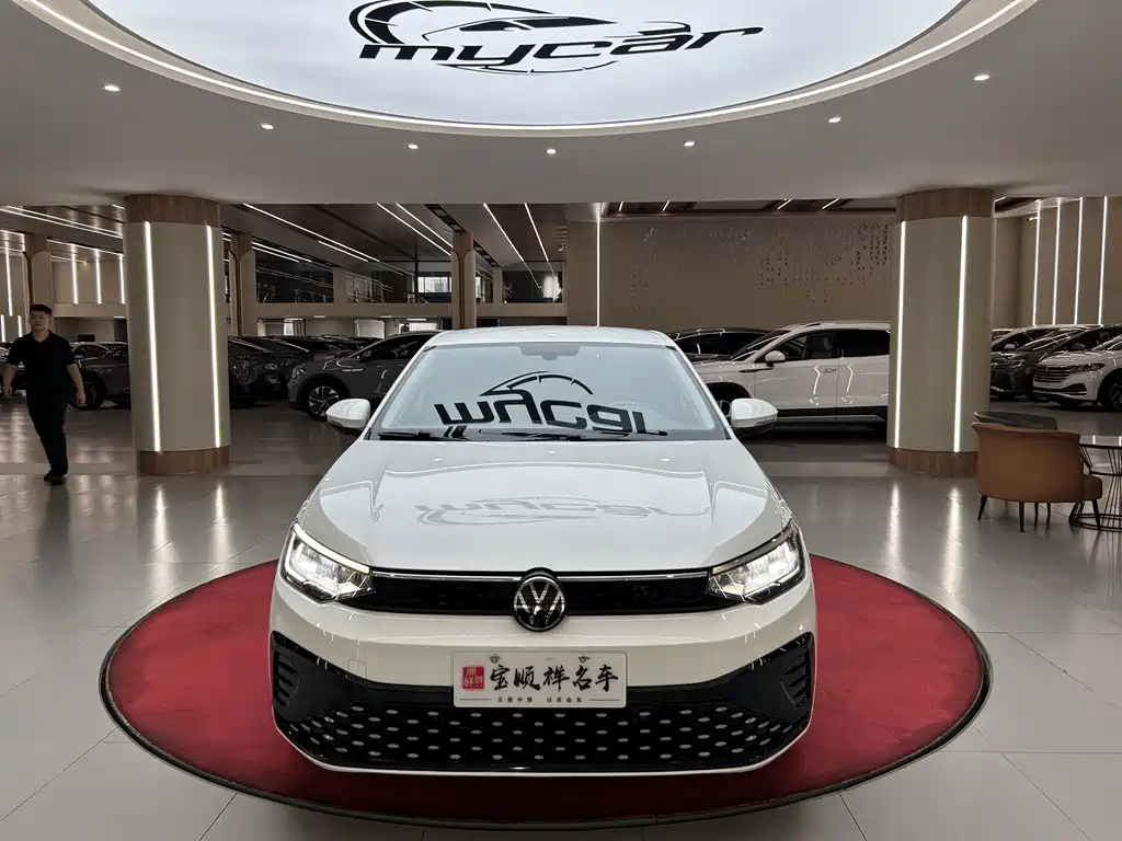 Volkswagen Lavida — миниатюра 2
