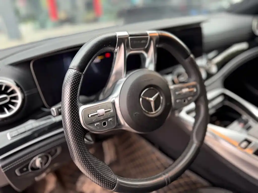 Mercedes-Benz AMG GT — миниатюра 11