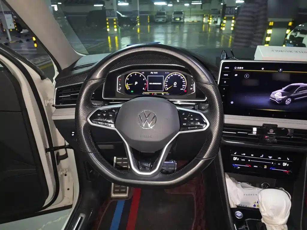 Volkswagen Tiguan L — миниатюра 12