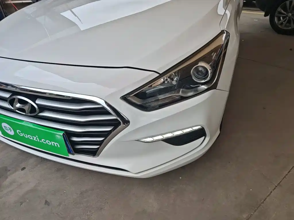 Hyundai Mistra — миниатюра 24
