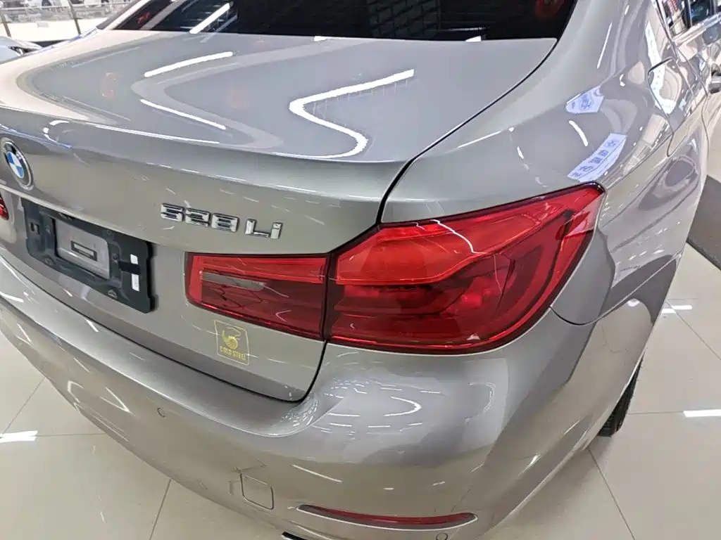 BMW 5 Series 5 2018 528Li