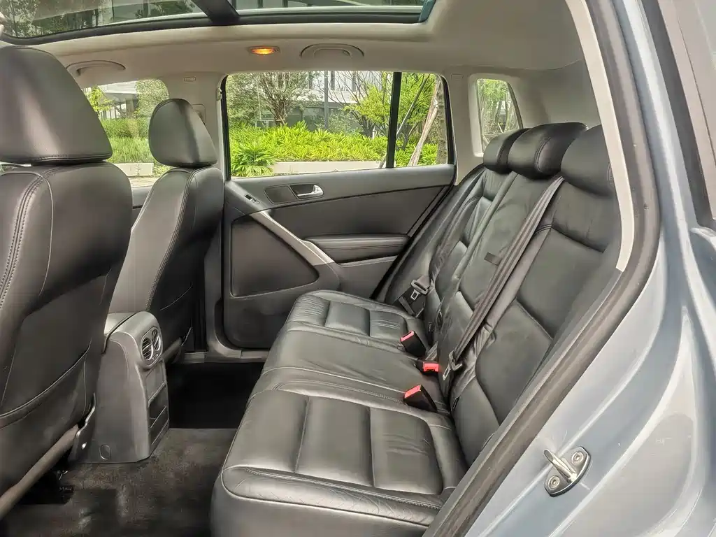 Volkswagen Tiguan — миниатюра 10