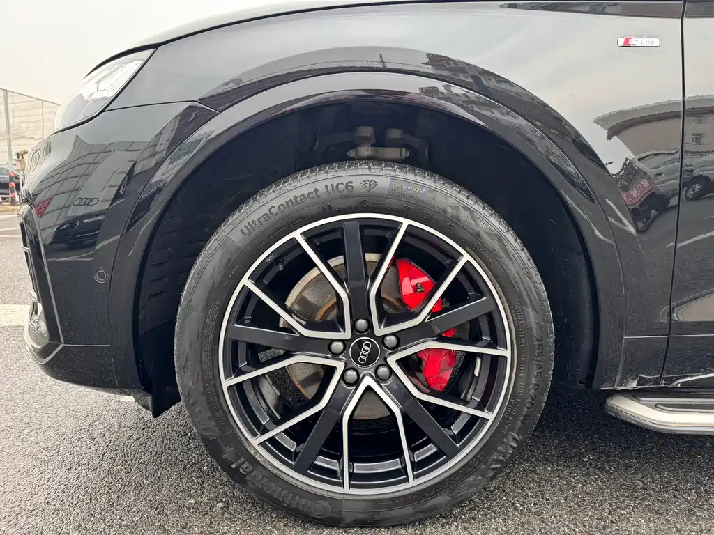 Audi Q5L — миниатюра 9
