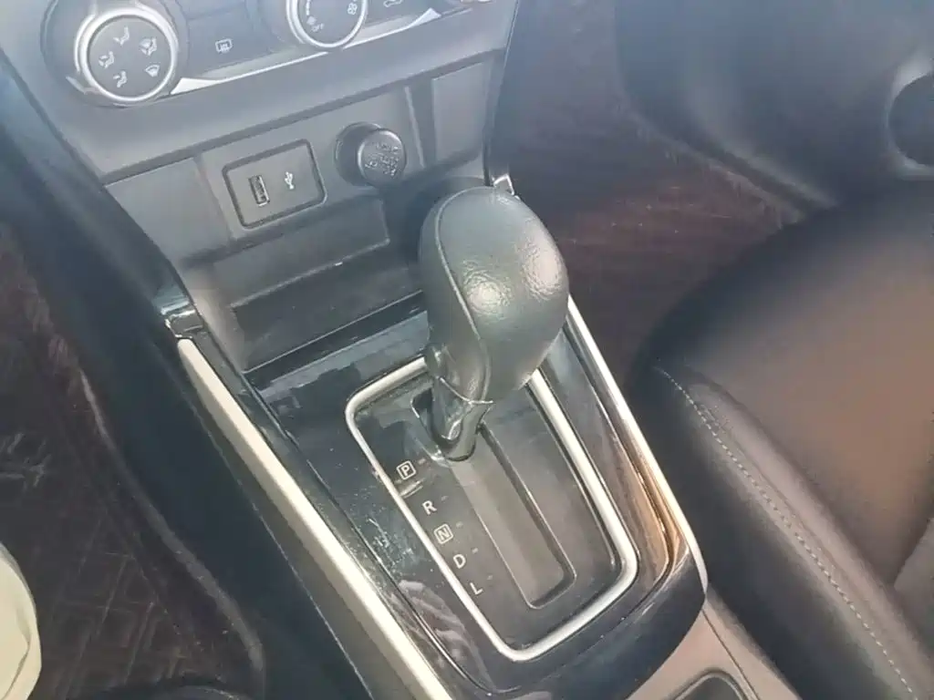 Nissan Sylphy — миниатюра 14