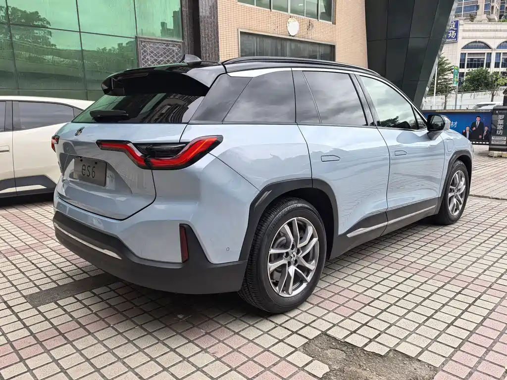 NIO ES6 — миниатюра 6