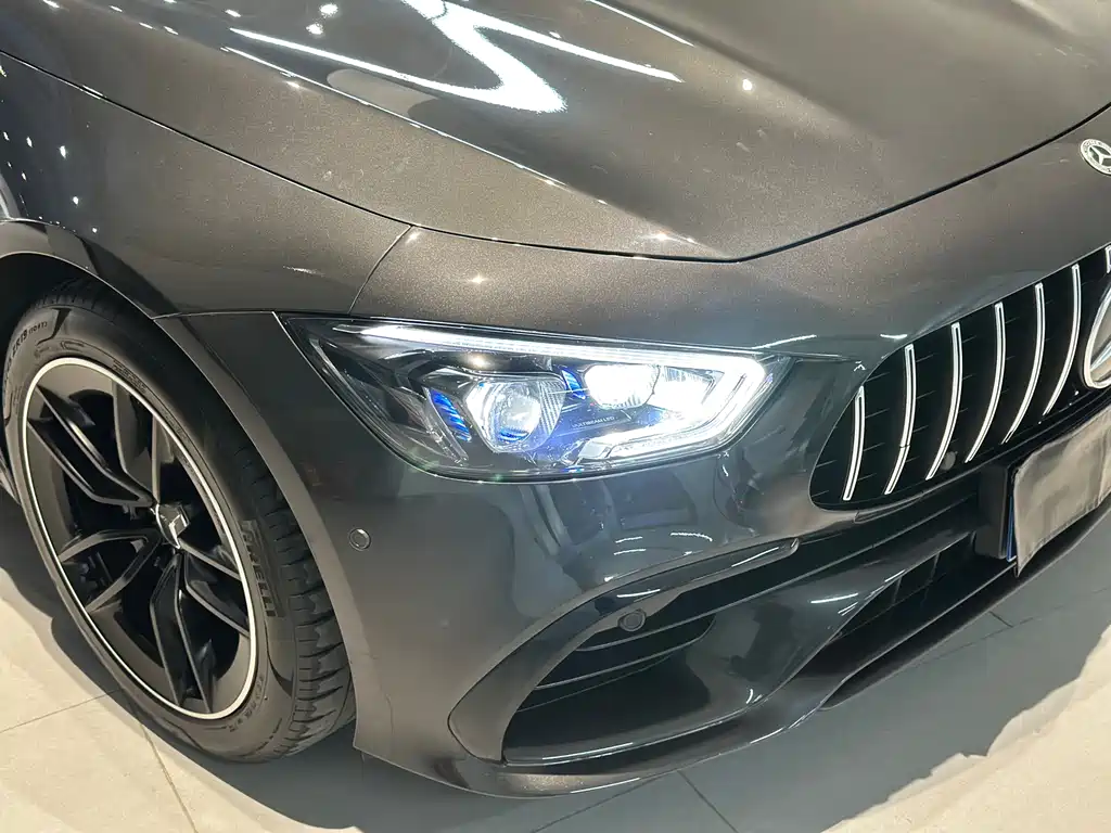 MERCEDES-BENZ AMG GT