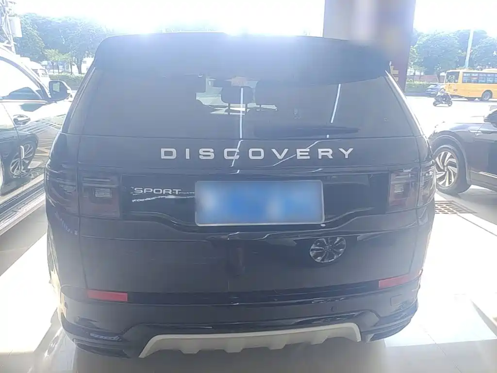 Land Rover Discovery Sport — миниатюра 6