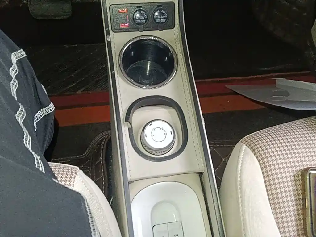 Wuling MINIEV — миниатюра 14
