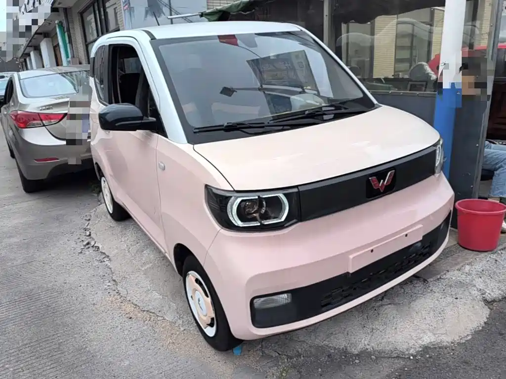 Wuling MINIEV — миниатюра 4