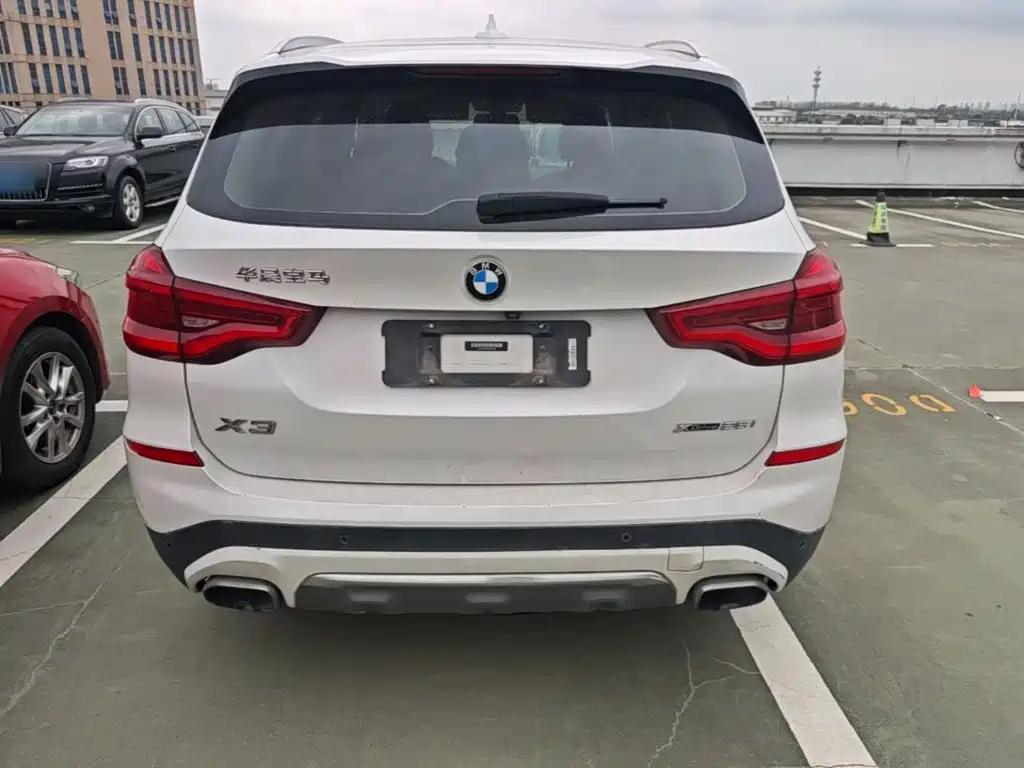BMW X3 — миниатюра 6