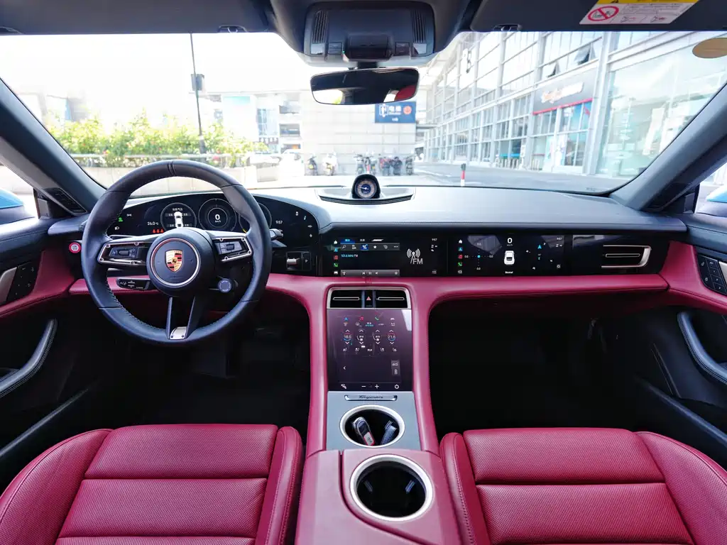 Porsche Taycan 2022 Taycan