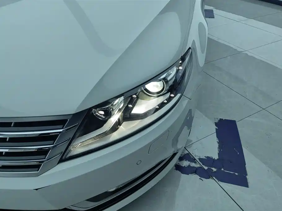 Volkswagen FAW - Passat CC CC 2016 2.0TSI