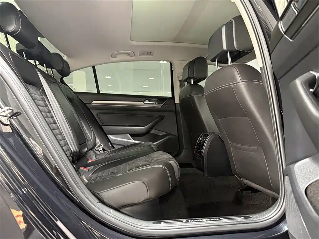 Volkswagen Magotan — миниатюра 7