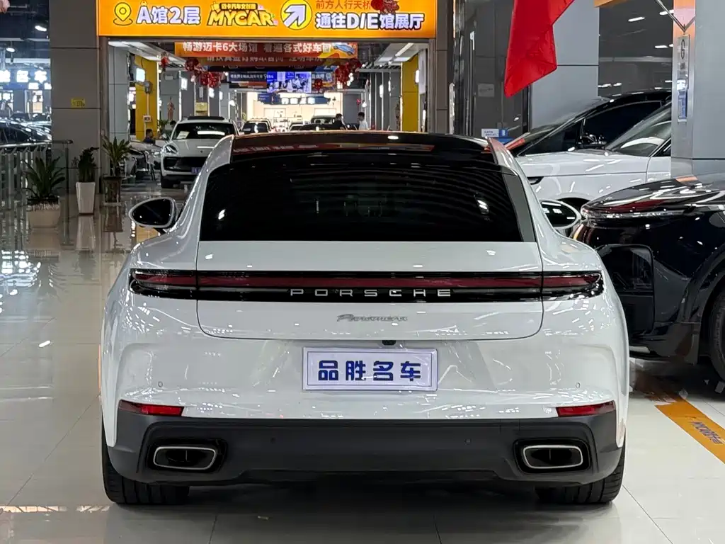 Porsche Panamera — миниатюра 5