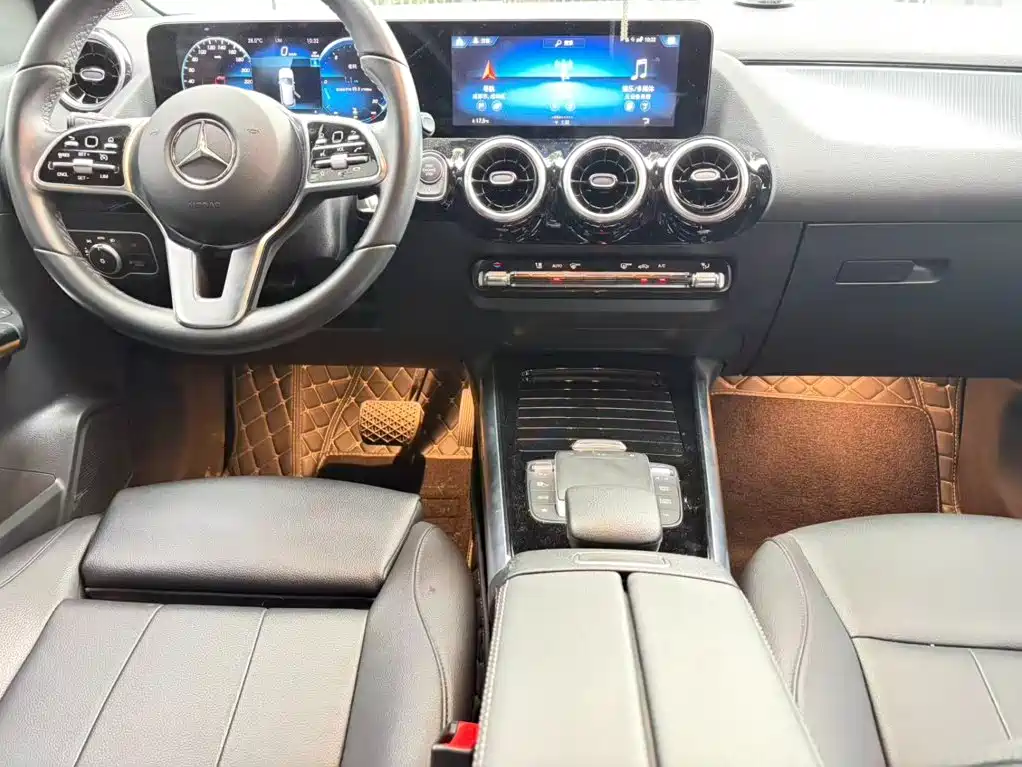 Mercedes-Benz B-Class — миниатюра 13