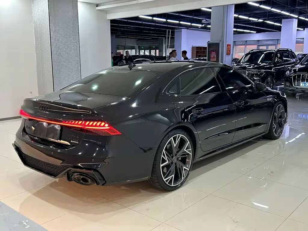 Audi A7L — миниатюра 7