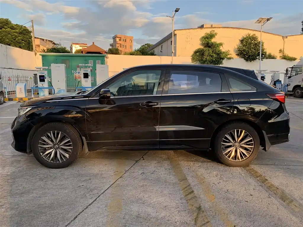 Honda Avancier — миниатюра 3