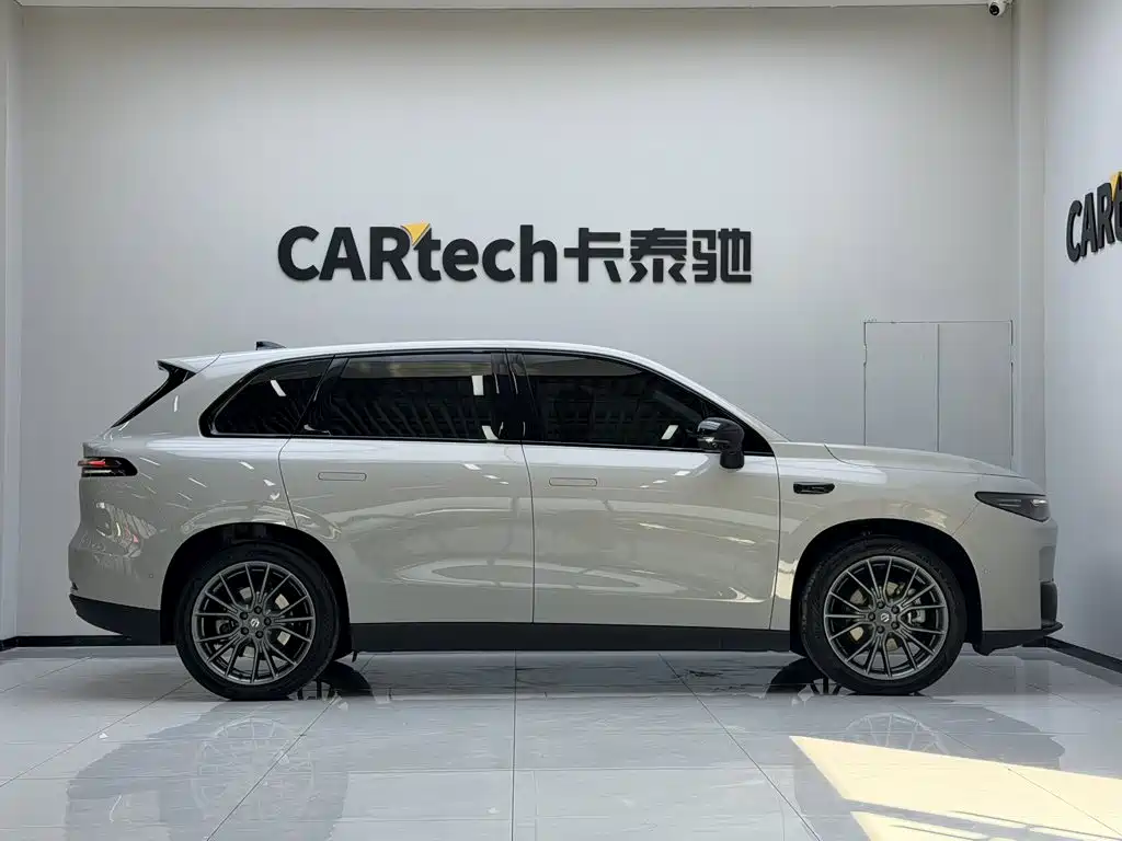 Leapmotor Leapmotor C10 — миниатюра 13