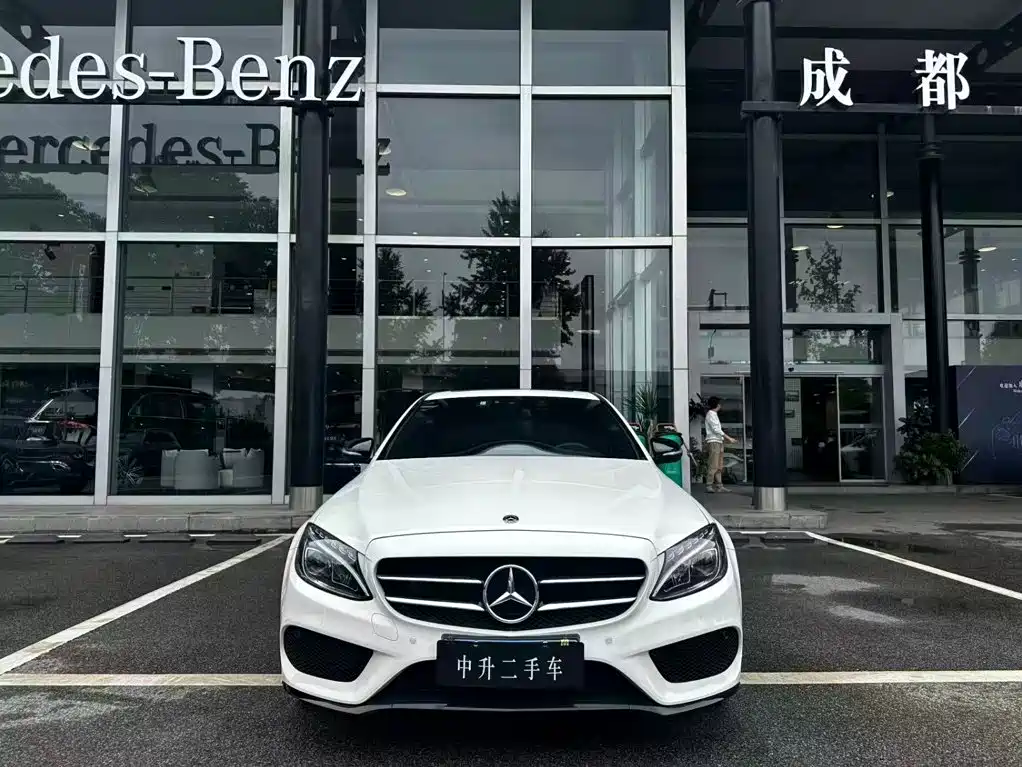 Mercedes-Benz C-Class — миниатюра 2