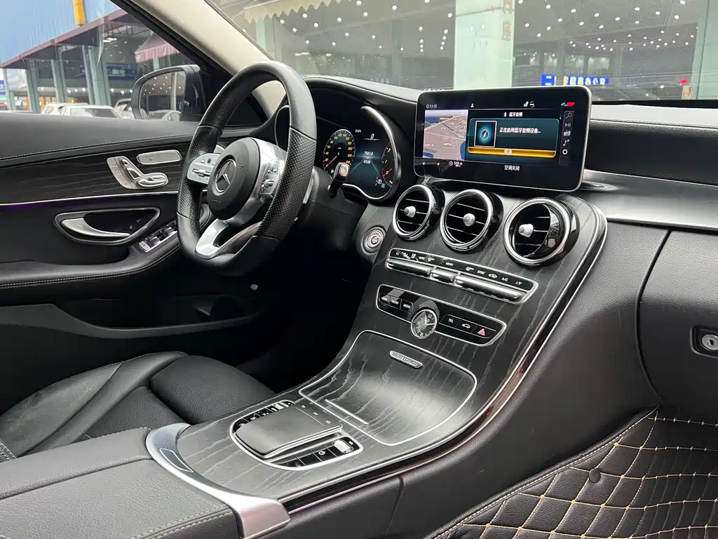 MERCEDES-BENZ C CLASS