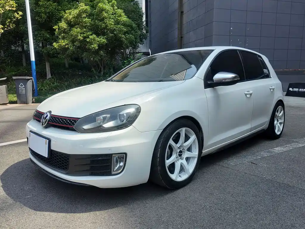 Volkswagen Golf GTI 2012