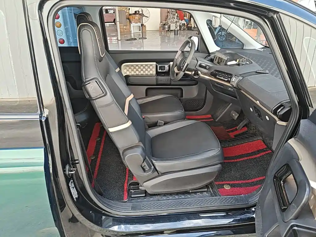 Baojun KiWi EV — миниатюра 25