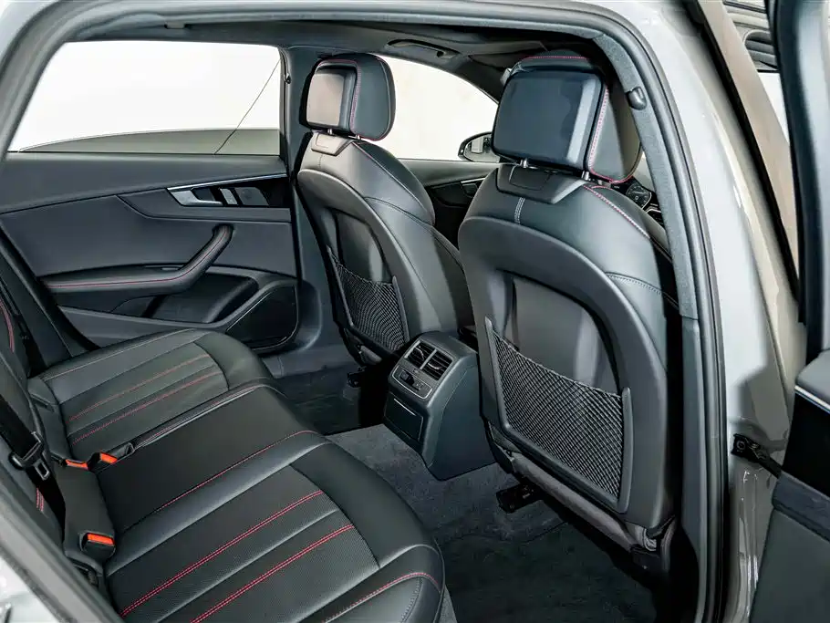 Audi A4L — миниатюра 22