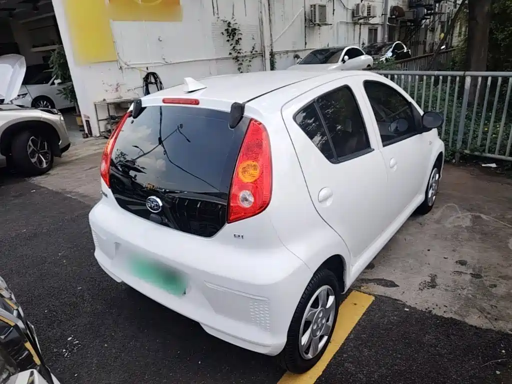 BYD e1 — миниатюра 7