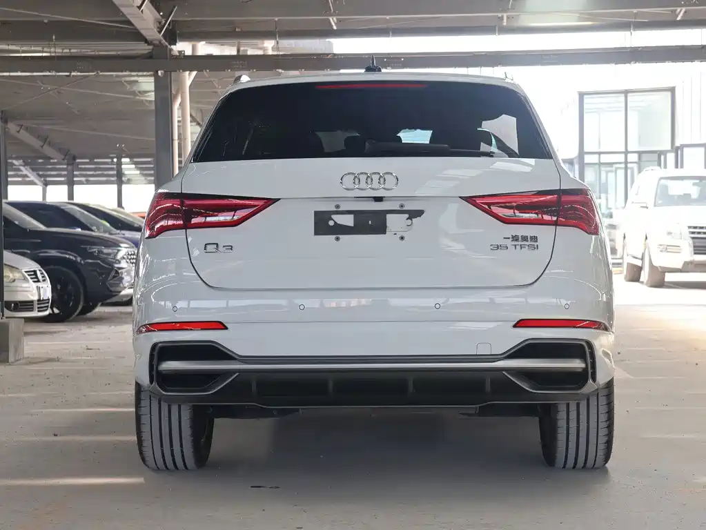 Audi Q3 — миниатюра 6