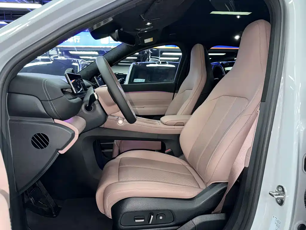 NIO EC6 — миниатюра 8