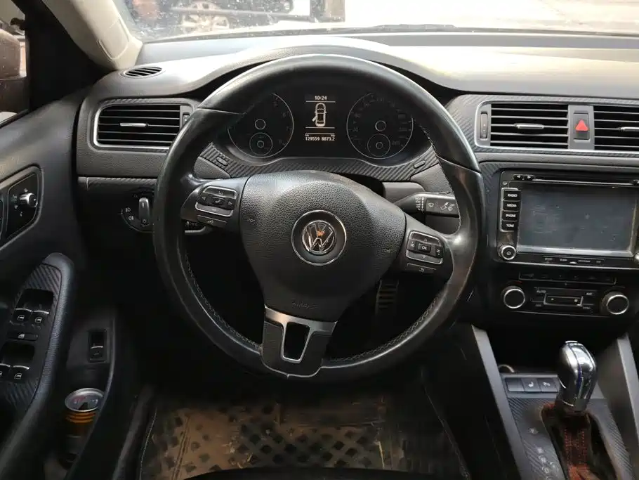 Volkswagen Sagitar — миниатюра 15