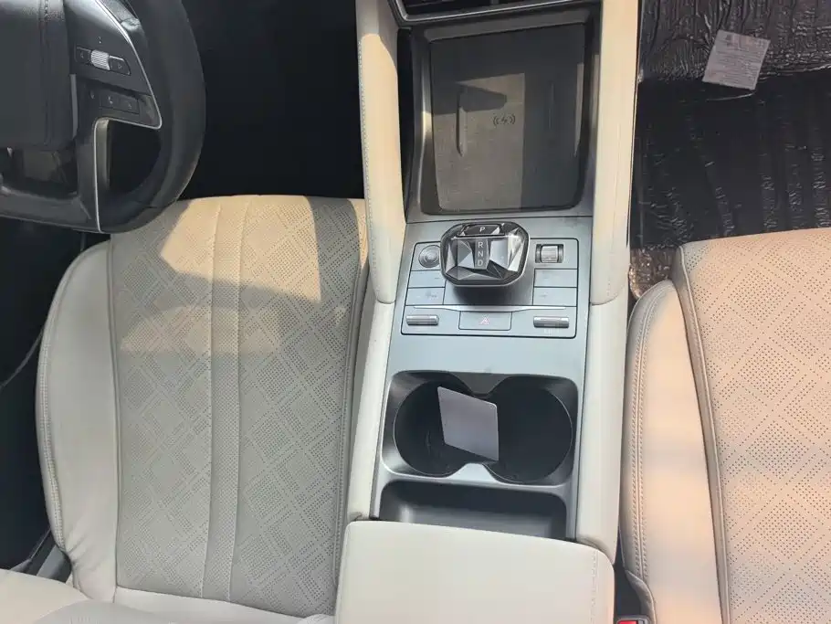 BYD Yuan UP — миниатюра 16