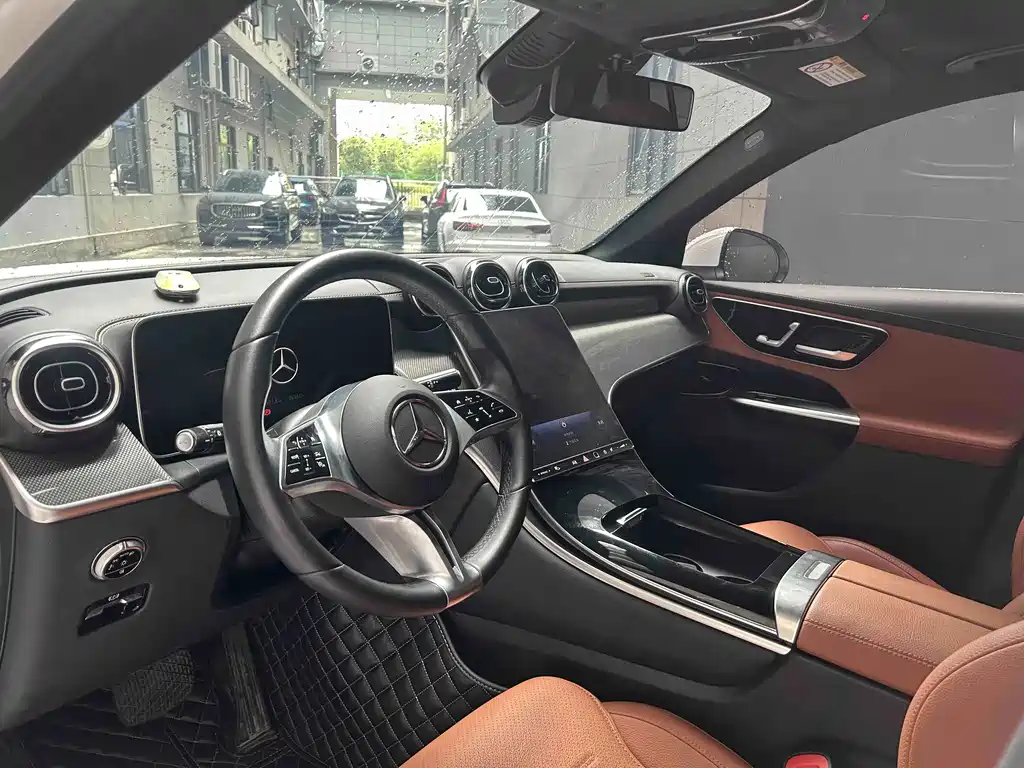 Mercedes-Benz GLC — миниатюра 14